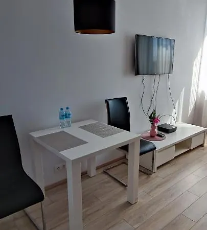Apartamenty Comfort Na Alejach Jerozolimskich Warsaw Exterior photo