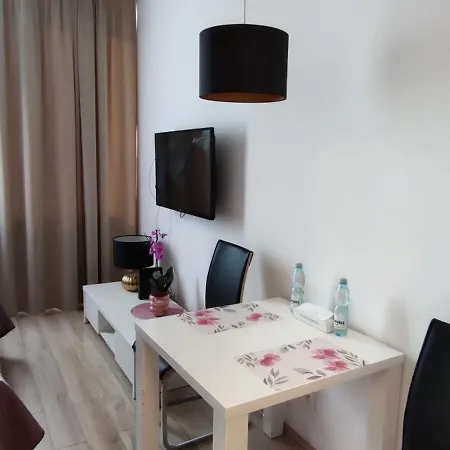 Apartamenty Comfort Na Alejach Jerozolimskich Warsaw Exterior photo